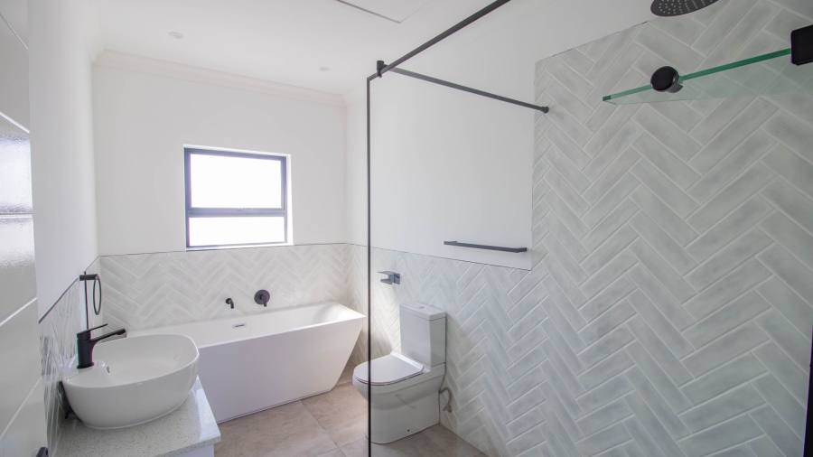 3 Bedroom Property for Sale in Shelley Point Western Cape